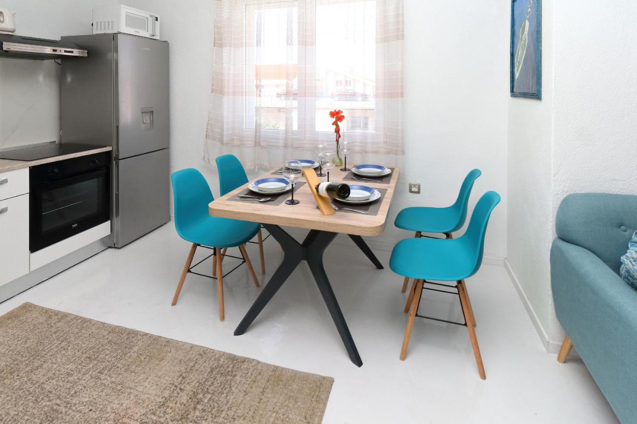 מאקרסקה Apartmani Kike מראה חיצוני תמונה